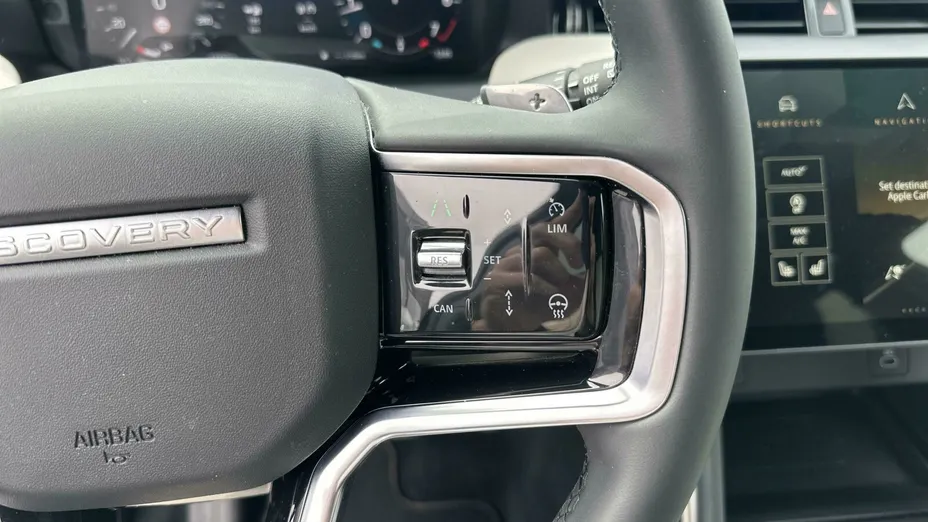 LAND ROVER Discovery Sport Discovery Sport 2.0 P200 mHEV Dynamic SE aut