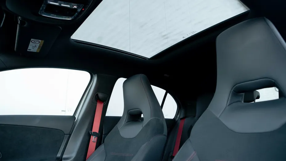 MERCEDES-BENZ A Klasa A 35 AMG 4-Matic 8G-DCT