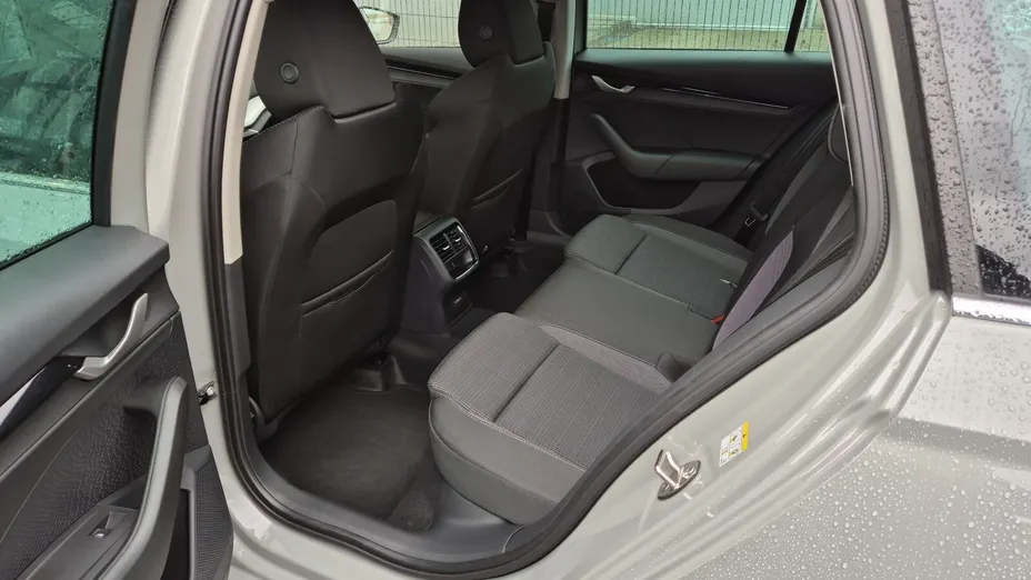 SKODA Octavia Octavia 1.5 TSI mHEV Drive Selection DSG Nowy