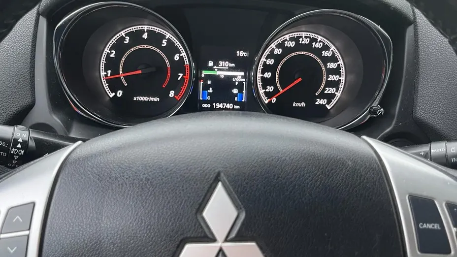MITSUBISHI ASX -