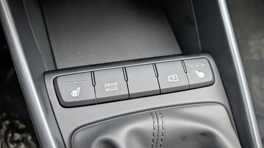 HYUNDAI i20 i20 1.0 T-GDi Modern Black DCT Nowy