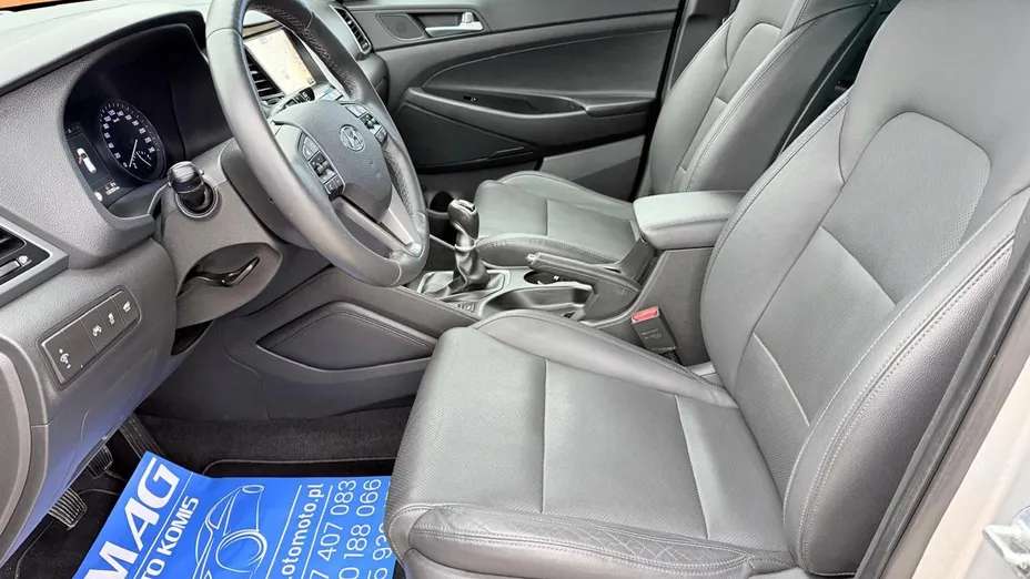 HYUNDAI Tucson -