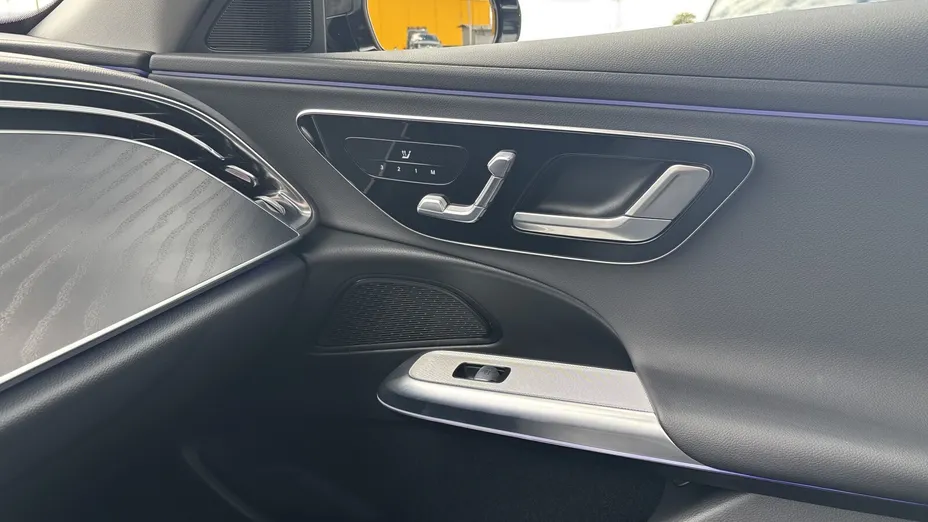 MERCEDES-BENZ E Klasa E 200 d mHEV Avantgarde 9G-Tronic