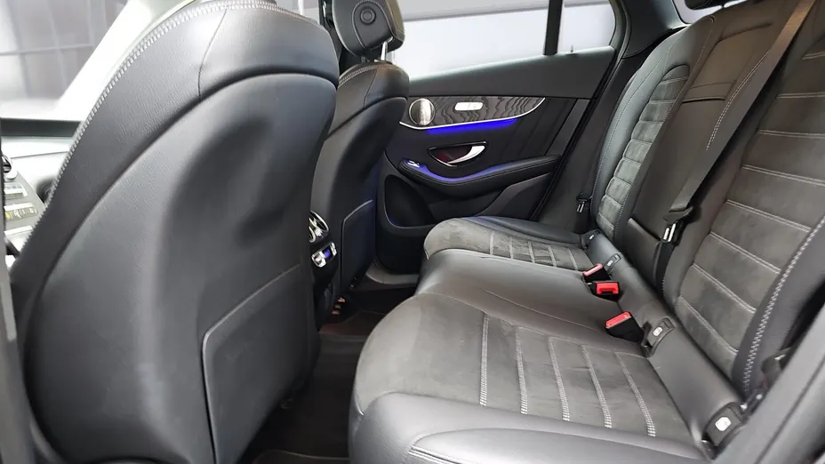 MERCEDES-BENZ GLC GLC 300 e 4-Matic