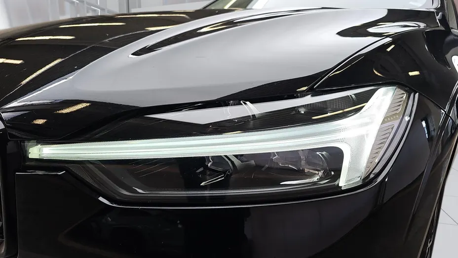 VOLVO XC60 XC60 B4 B Essential aut