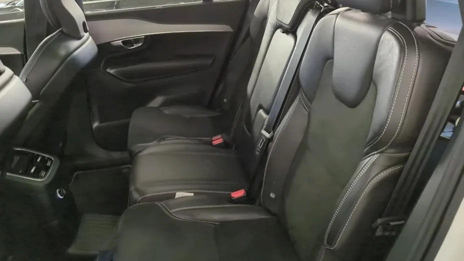 VOLVO XC90 XC90 T8 AWD Plug-In Hybrid R-Design 7os