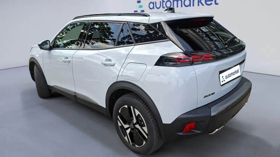PEUGEOT 2008 2008 PureTech 130 Allure S&S EAT8