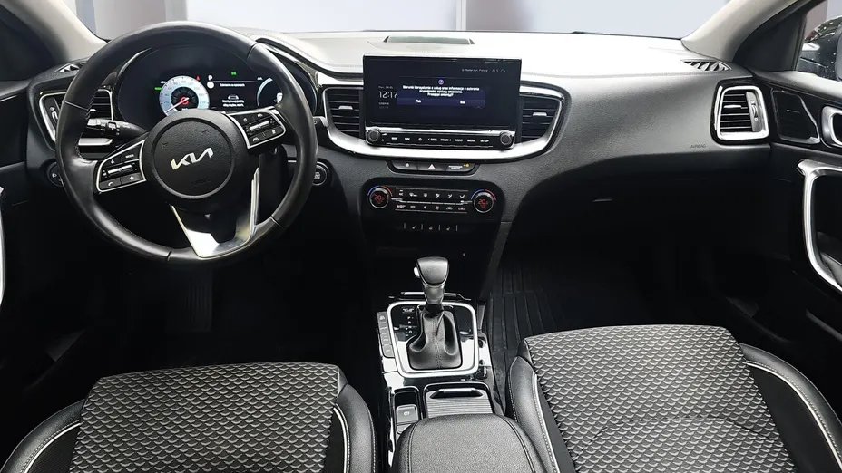 KIA Cee'd Ceed 1.6 GDI PHEV Business Line DCT