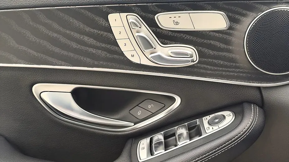 MERCEDES-BENZ C Klasa -