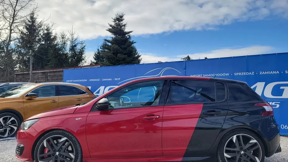 PEUGEOT 308 -