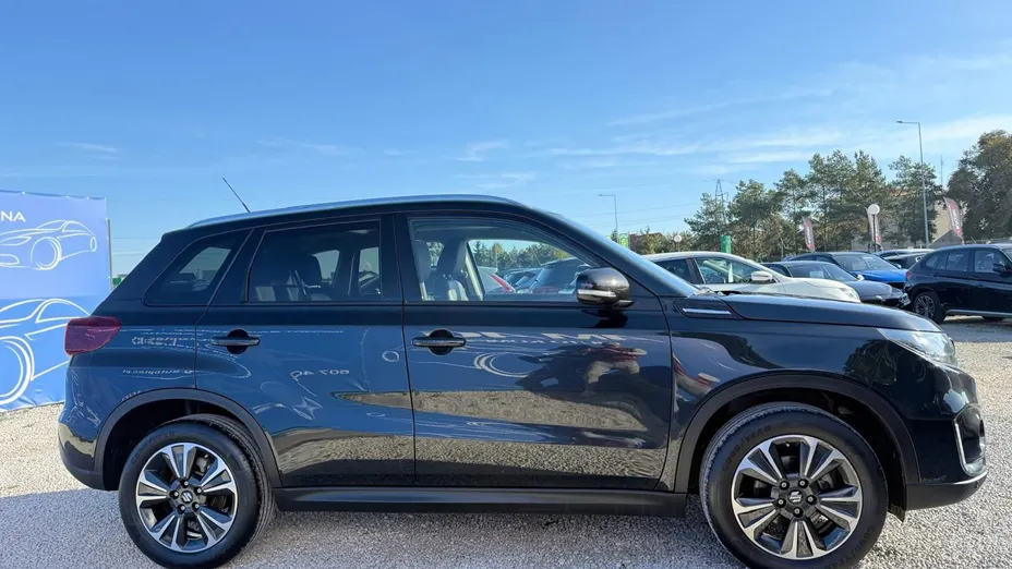 SUZUKI Vitara -