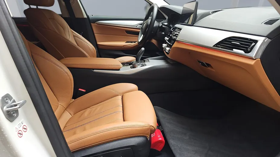 BMW Seria 5 520d mHEV aut