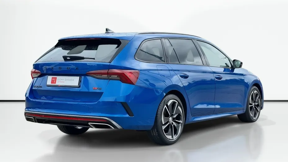 SKODA Octavia -