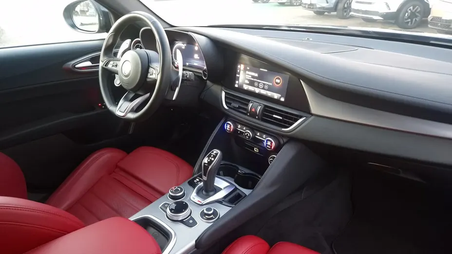 ALFA ROMEO Giulia Giulia 2.0 Turbo Veloce Q4 aut