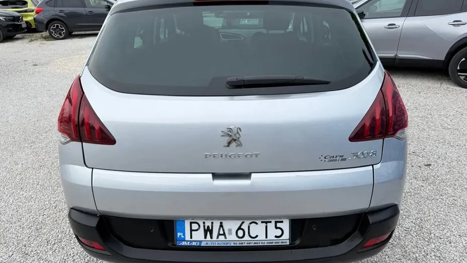 PEUGEOT 3008 -