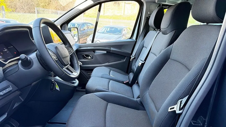 RENAULT Trafic Trafic 2.0 dCi L2H1 HD Extra