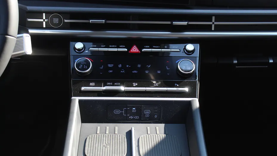 HYUNDAI Santa Fe Santa Fe 1.6 T-GDI HEV Smart aut Nowy