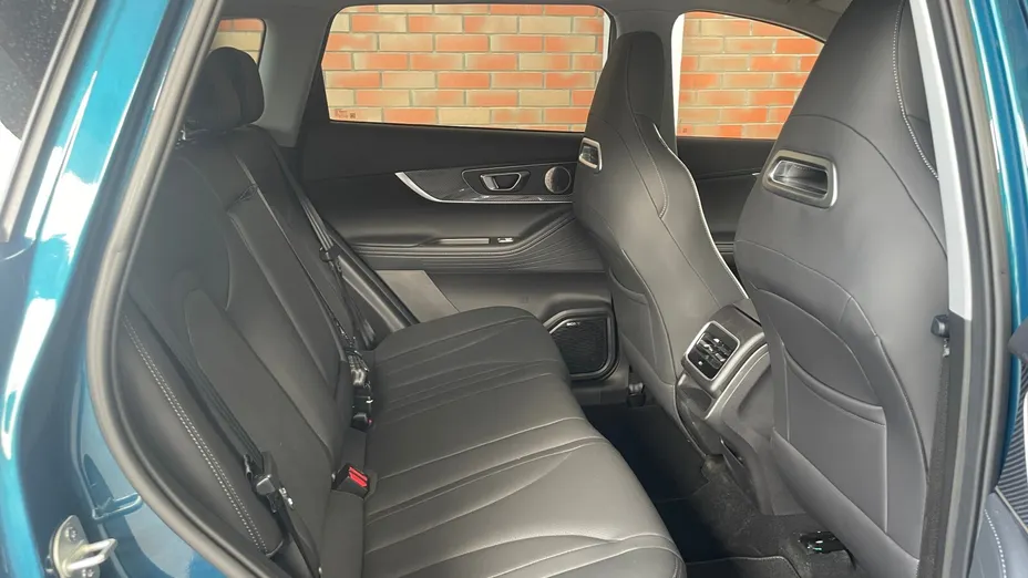 CHERY Tiggo 7 Tiggo 7 1.5 T-GDI Super Hybrid Prestige DHT Nowy