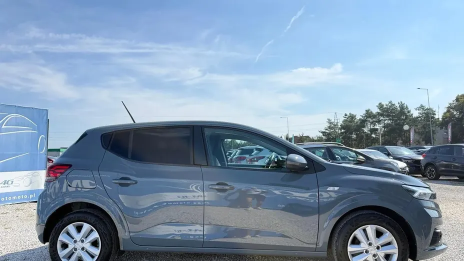 DACIA Sandero -
