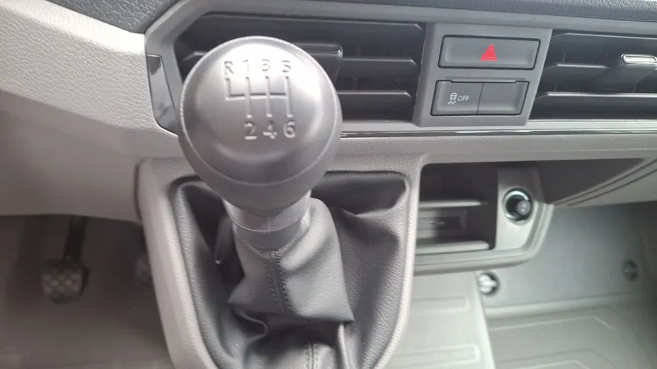 VOLKSWAGEN Crafter Crafter 35 TDI (skrzynia) Nowy