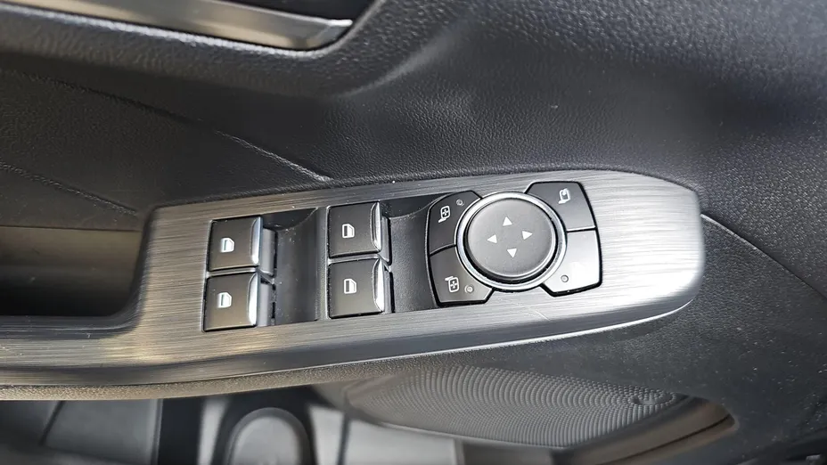 FORD Kuga Kuga 2.5 FHEV FWD Titanium