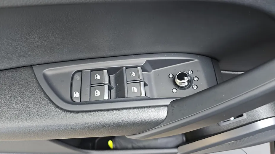 AUDI Q5 Q5 40 TDI mHEV Quattro S Line S tronic