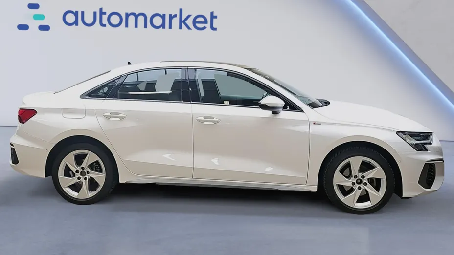 AUDI A3 A3 35 TFSI mHEV S Line S tronic