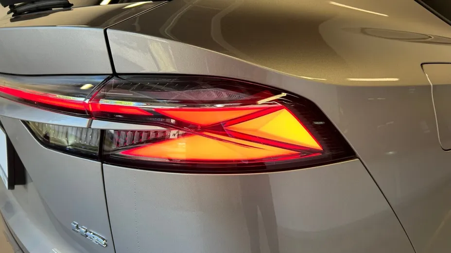 MG HS HS 1.5T HEV+ Excite aut Nowy