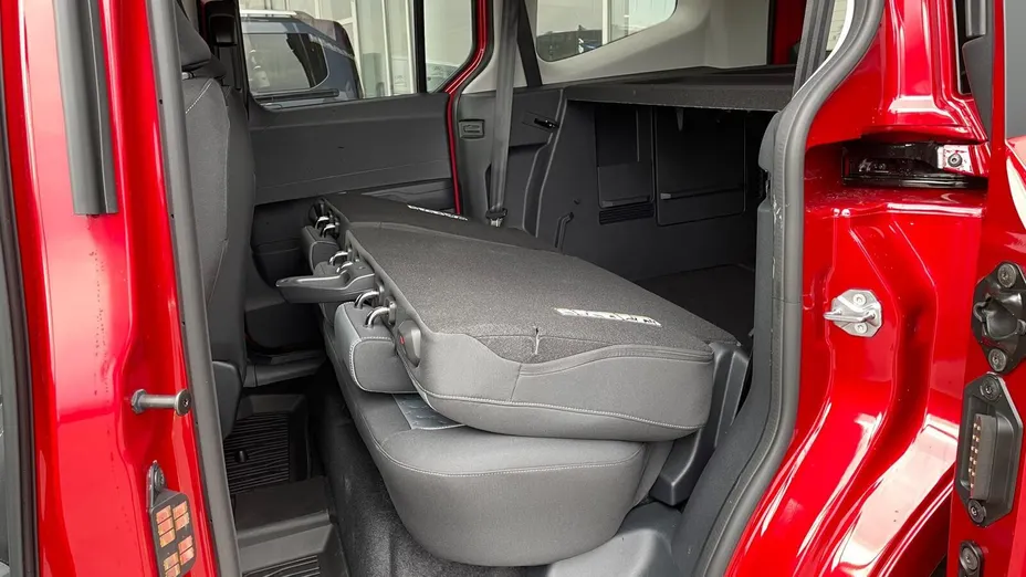 FORD Tourneo Courier Tourneo Courier 1.0 EcoBoost Titanium aut Nowy