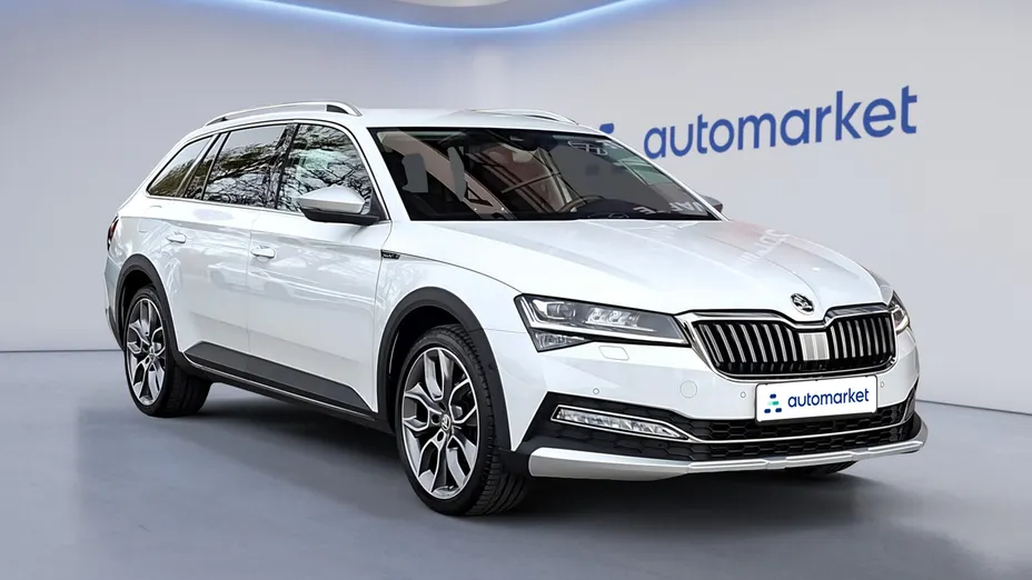 SKODA Superb Superb 2.0 TDI SCR 4x4 Scout DSG