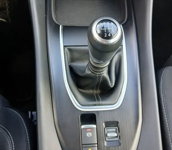 NISSAN Qashqai Qashqai 1.3 DIG-T mHEV N-Connecta