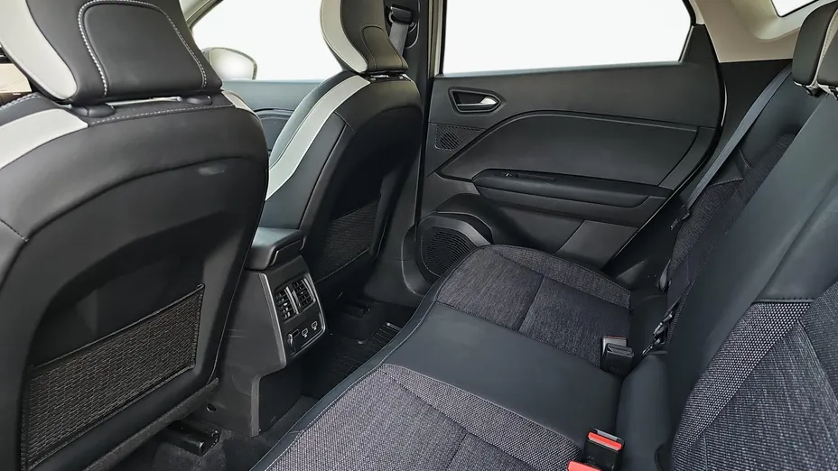 RENAULT Captur Captur 1.3 TCe mHEV Techno EDC