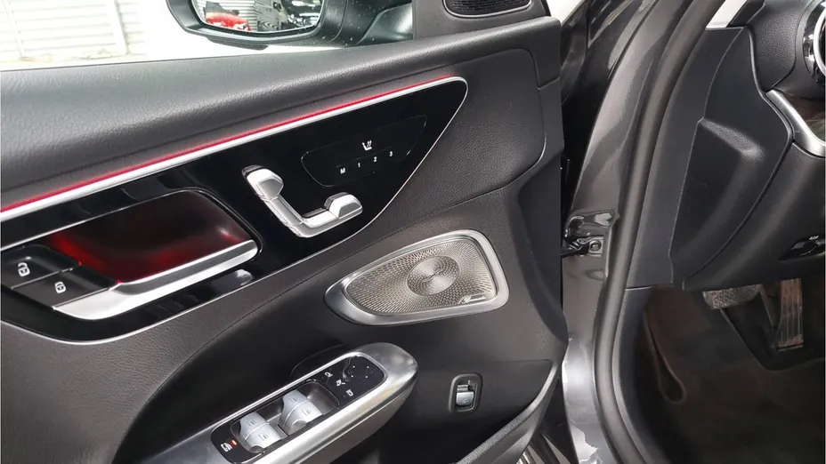 MERCEDES-BENZ C Klasa C 220 d mHEV Avantgarde