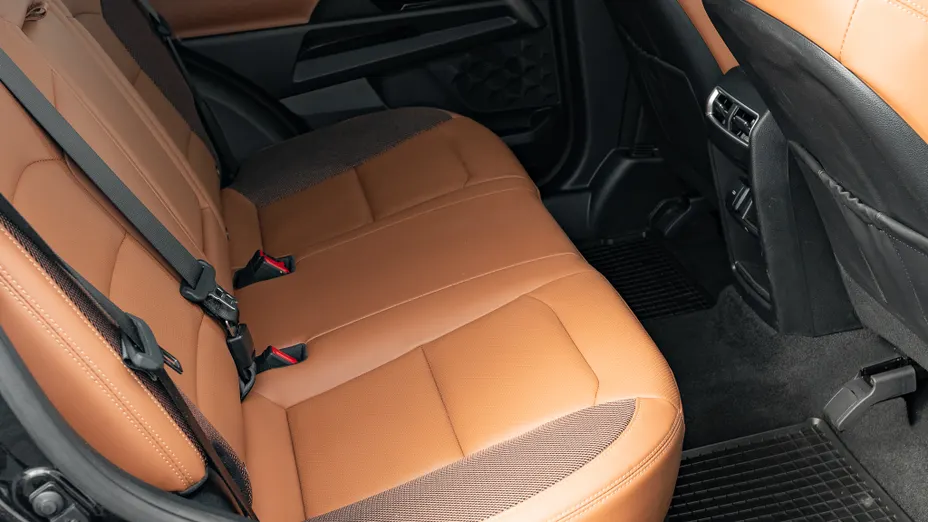 KGM / SSANGYONG Torres Torres 1.5 T-GDI Adventure Plus aut