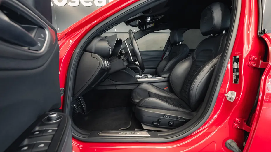 ALFA ROMEO Giulia Giulia 2.0 Turbo Veloce Q4 aut