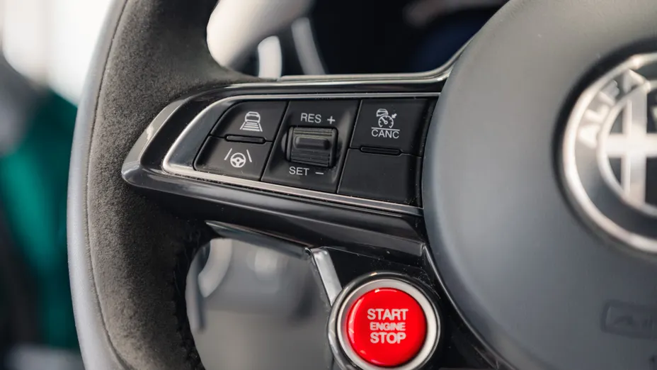 ALFA ROMEO Giulia Giulia 2.9 Bi Turbo V6 Quadrifoglio aut