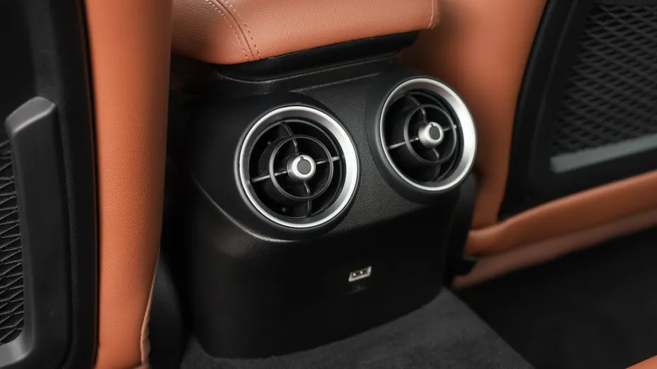 ALFA ROMEO Giulia Giulia 2.0 Turbo Veloce TI Q4 aut