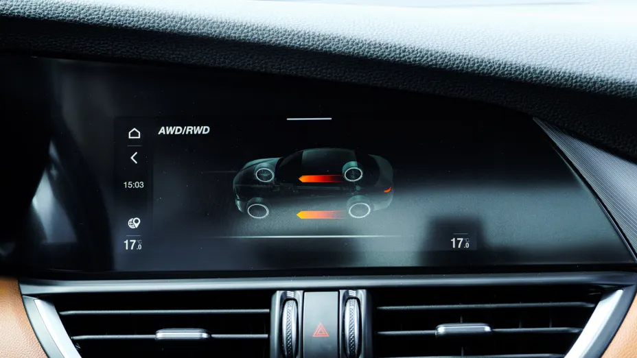 ALFA ROMEO Giulia Giulia 2.0 Turbo Veloce Q4 aut