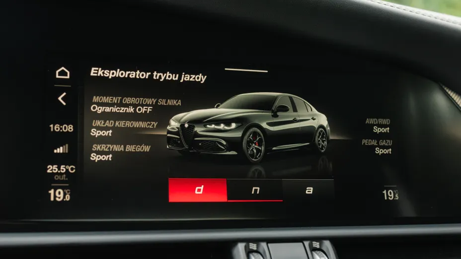 ALFA ROMEO Giulia Giulia 2.0 Turbo Veloce Q4 aut