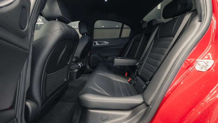 ALFA ROMEO Giulia Giulia 2.0 Turbo Veloce Q4 aut