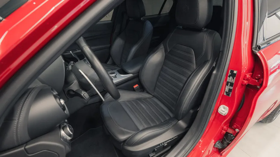 ALFA ROMEO Giulia Giulia 2.0 Turbo Veloce Q4 aut