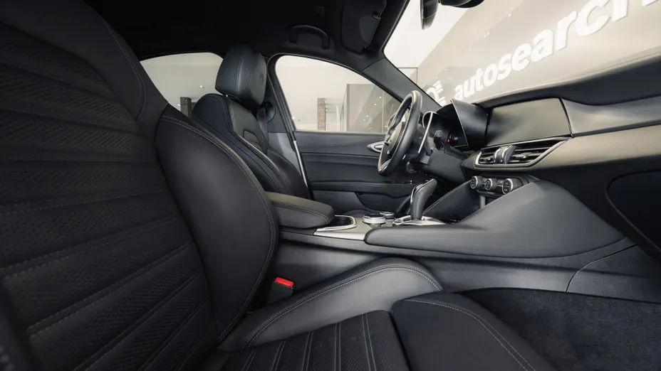 ALFA ROMEO Giulia Giulia 2.0 Turbo Veloce Q4 aut