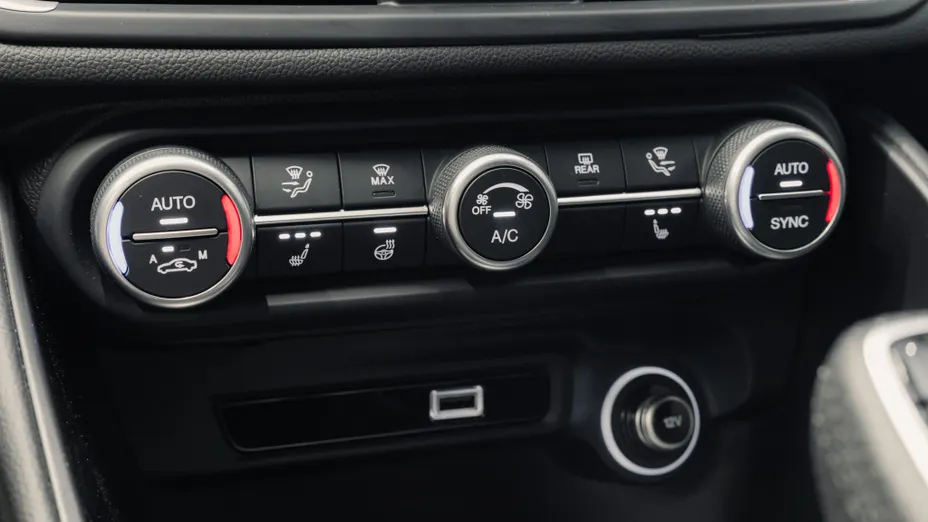 ALFA ROMEO Giulia Giulia 2.0 Turbo Veloce Q4 aut