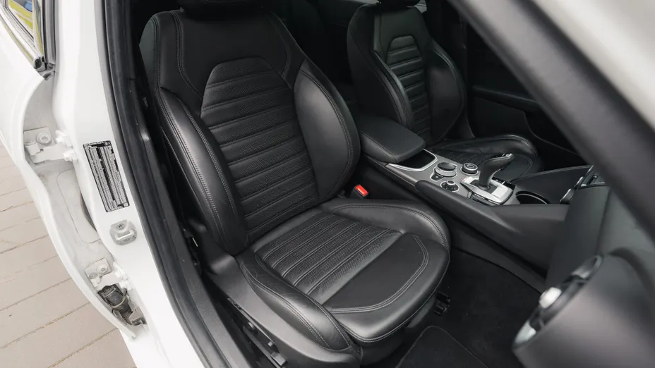 ALFA ROMEO Giulia Giulia 2.0 Turbo Veloce Q4 aut