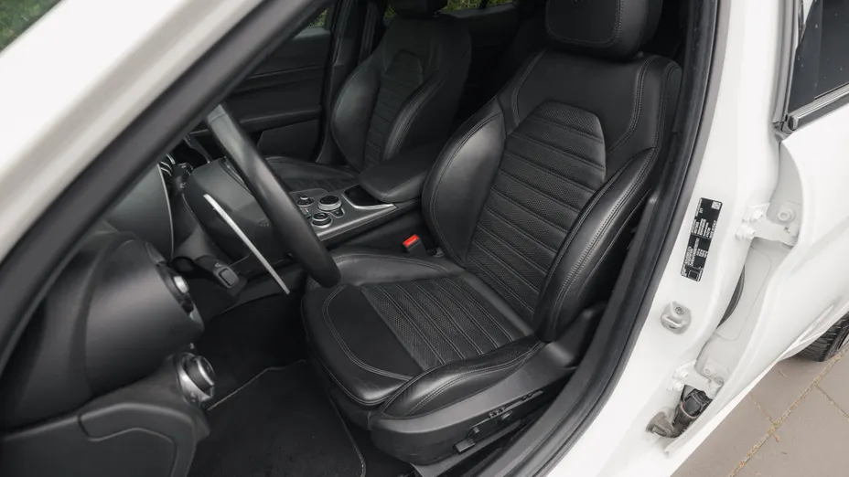 ALFA ROMEO Giulia Giulia 2.0 Turbo Veloce Q4 aut