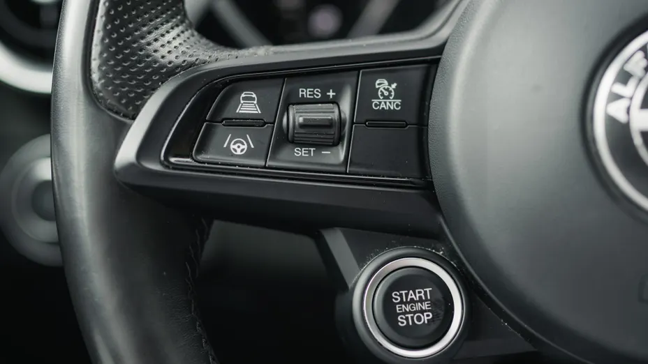 ALFA ROMEO Giulia Giulia 2.0 Turbo Veloce Q4 aut