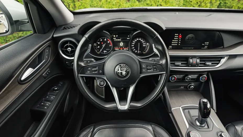 ALFA ROMEO Stelvio Stelvio 2.0 Turbo First Edition Q4 aut