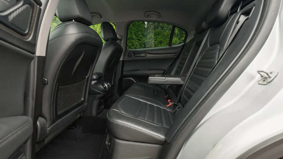 ALFA ROMEO Stelvio Stelvio 2.0 Turbo First Edition Q4 aut