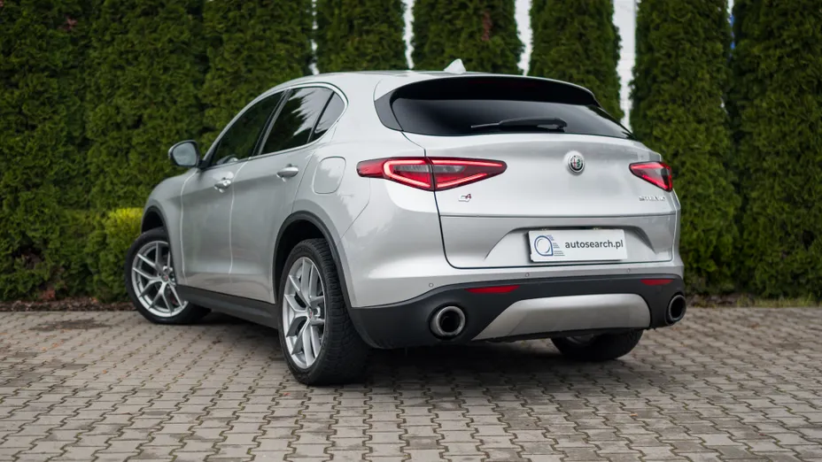 ALFA ROMEO Stelvio Stelvio 2.0 Turbo First Edition Q4 aut