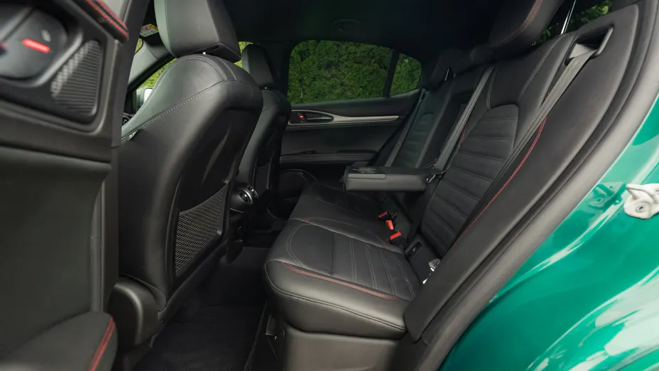 ALFA ROMEO Stelvio Stelvio 2.0 Turbo Veloce Q4 aut